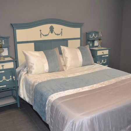 Apartamentos Nayda Gran Casa Con Piscina メリダ エクステリア 写真