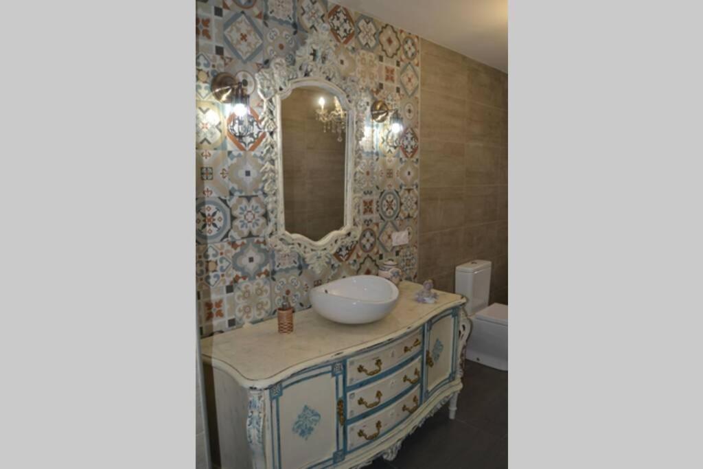 Apartamentos Nayda Gran Casa Con Piscina メリダ エクステリア 写真